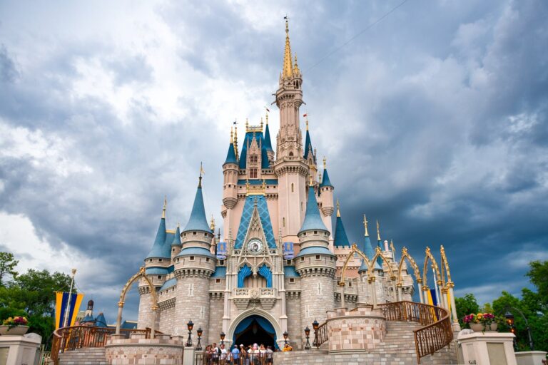 Read more about the article Deal alert: Big savings at Disney World this spring and summer